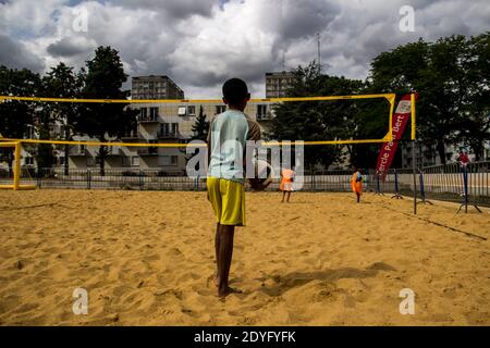 FRA - SOCIETÀ - LA SPIAGGIA PER COLORO CHE NON L'HANNO. Rennes, estate 2017, animazioni sono organizzate per i giovani dei quartieri. FRA - S. Foto Stock