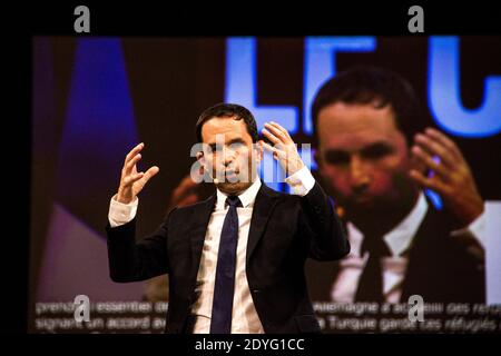 Incontro di Benoit Hamon a Rennes. Rennes, come parte della sua campagna per le elezioni presidenziali del 2017, Benoit HAMON, candidato del Partito Socialista Foto Stock