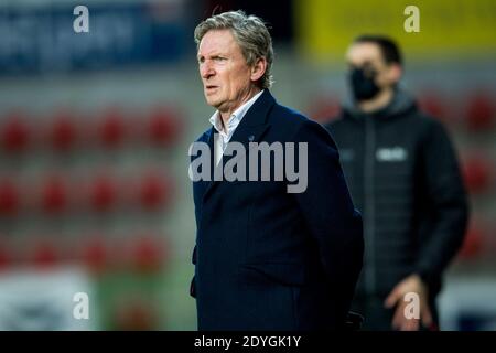 Il capo allenatore dell'Essevee, Francky Dury, ha ritratto durante una partita di calcio tra SV Zulte Waregem e Cercle Brugge, sabato 26 dicembre 2020 a Waregem, ON Foto Stock