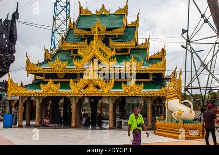 Kyauktan Township, Yangon Regione Myanmar Birmania Asia, visitare la Kyauktan Ye le Pagoda Foto Stock