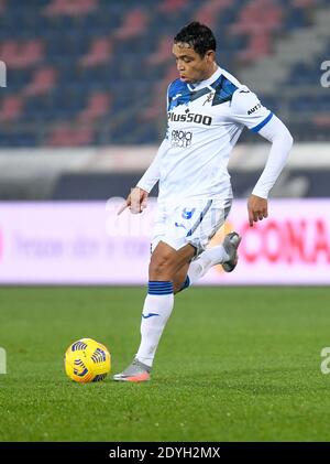 Bologna, Italia. 23 dicembre 2020. Bologna, Italia, stadio Dall'Ara, 23 dicembre 2020, Luis Muriel di Atalanta durante il Bologna FC vs Atalanta Bergamasca Calcio - Calcio italiano Serie A match Credit: Ettore Griffoni/LPS/ZUMA Wire/Alamy Live News Foto Stock