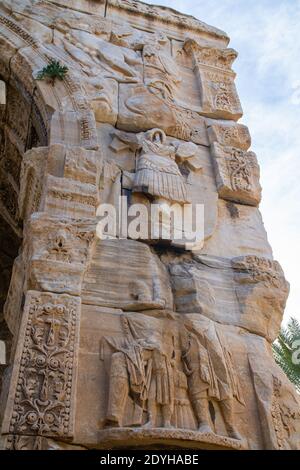 L'Arco di Marcus Aurelio, unica struttura a pieno titolo che rimane dell'epoca romana Oea situata nella capitale libica, Tripoli. Foto Stock