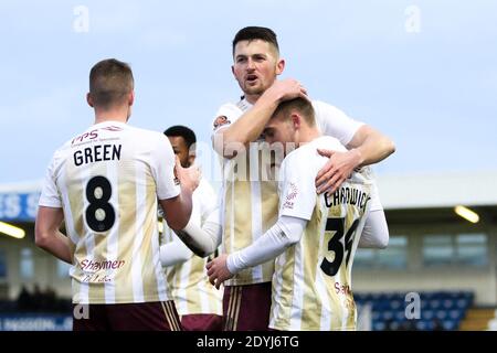 Hartlepool, Regno Unito. 26 Dicembre 2020. I giocatori di FC Halifax Town celebrano il loro obiettivo di equaling durante la partita della Lega Nazionale tra Hartlepool United e FC Halifax Town al Victoria Park di Hartlepool Credit: SPP Sport Press Photo. /Alamy Live News Foto Stock