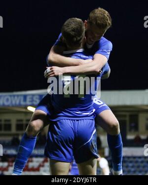 Hartlepool, Regno Unito. 26 Dicembre 2020. Hartlepool United Players festeggia il 3-1 in su durante il gioco della Lega Nazionale tra Hartlepool United e FC Halifax Town a Victoria Park a Hartlepool Credit: SPP Sport Press Photo. /Alamy Live News Foto Stock