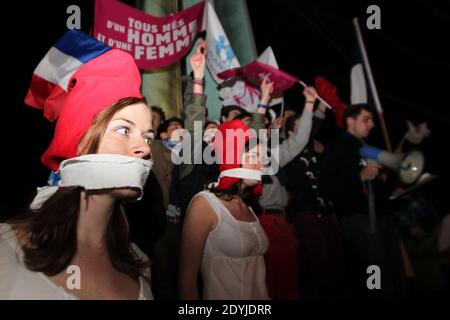 Sostenitori del movimento di matrimonio anti-gay 'la Manif pour Tous' (dimostrazione per tutti!) Dimostrare il 18 aprile 2013 a Nantes, Francia occidentale. Foto di Laetitia Notarianni/ABACAPRESS.COM Foto Stock