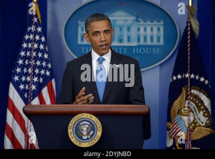 Il presidente AMERICANO Barack Obama risponde a una domanda dei media durante una conferenza stampa nella Brady Press Breifing Room presso la Casa Bianca a Washington, DC, USA il 30 aprile 2013. Foto di Shawn Thew/ABACAPRESS.COM Foto Stock