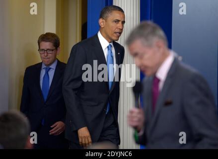 Il presidente AMERICANO Barack Obama risponde a una domanda dei media durante una conferenza stampa nella Brady Press Breifing Room presso la Casa Bianca a Washington, DC, USA il 30 aprile 2013. Foto di Shawn Thew/ABACAPRESS.COM Foto Stock