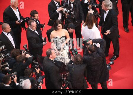 Lana del Rey in arrivo per la proiezione del Grande Gatsby e la cerimonia di apertura del 66° Festival del Cinema di Cannes al Palais des Festivals di Cannes, Francia, il 15 maggio 2013. Foto di Fabien Klotchkoff PISCINA/ABACAPRESS.COM Foto Stock