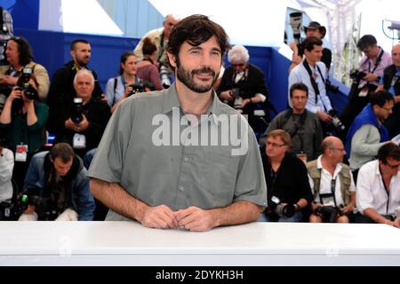 Diego Quemada-Diez in posa alla fotocellula 'la Jaula de Oro' tenuta al Palais Des Festivals nell'ambito del 66° festival cinematografico di Cannes, a Cannes, nel sud della Francia, il 22 maggio 2013. Foto di Aurore Marechal/ABACAPRESS.COM Foto Stock