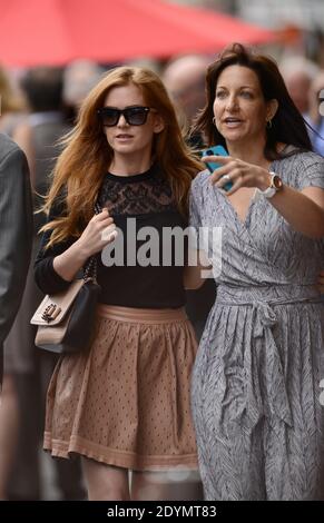 Isla Fisher partecipa alla cerimonia in onore di Jerry Bruckheimer con una stella sulla Hollywood Walk of Fame a Los Angeles, CA, USA, il 24 giugno 2013. Foto di Lionel Hahn/ABACAPRESS.COM Foto Stock