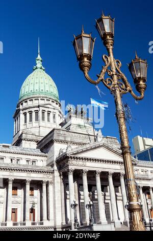 Argentina, Buenos Aires - Palacio del Congreso, o Palazzo del Congresso su Plaza del Congreso. Foto Stock