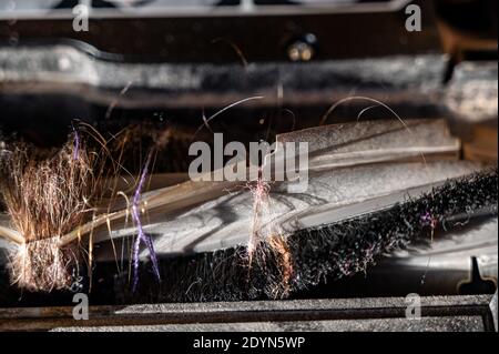 Aspirare i capelli lunghi fino ai rulli smettere di lavorare Foto Stock