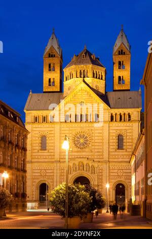 Cattedrale di Speyer, Cattedrale di Santa Maria e Santo Stefano, Cattedrale Imperiale, Maximilianstrasse, Speyer, Palatinato, Renania-Palatinato Foto Stock