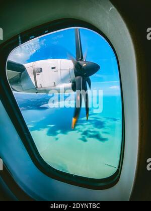 Vista aerea di Koh Samui dall'aereo, Thailandia, sud-est asiatico Foto Stock