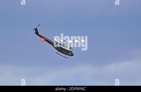 Huey Classic - Bell UH - elicottero Iroquois di 1 ora in volo. Foto Stock