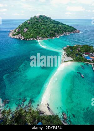 Vista aerea di Koh Nang Yuan, a Koh Tao, provincia di Samui, Thailandia, sud-est asiatico Foto Stock