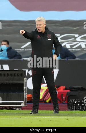 Londra, Regno Unito. 27 Dicembre 2020. Il manager di West Ham David Moyes durante la partita della Premier League tra West Ham United e Brighton & Hove Albion allo stadio di Londra. Credit: James Boardman/Alamy Live News Foto Stock