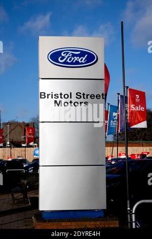 Bristol Street Motors, Stratford Road, Shirley, West Midlands, Inghilterra, Regno Unito Foto Stock