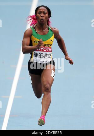 La Giamaica Shelly-Ann Fraser Pryce ha eseguito le finali di 100 metri ai campionati mondiali di atletica allo stadio Luzhniki di Mosca, Russia, il 12 agosto 2013. L'età di 26 anni ha vinto la medaglia d'oro con un tempo di 10.71. Foto di Giuliano Bevilacqua/ABACAPRESS.COM Foto Stock