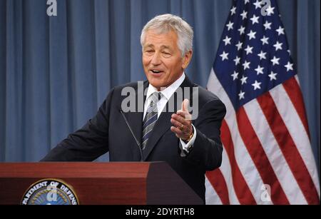 Il segretario alla Difesa Chuck Hagel sorride ad una conferenza stampa con il ministro cinese della Difesa nazionale Gen. Chang Wanquan al Pentagono 19 agosto 2013 ad Arlington, VA, USA. Foto di Olivier Douliery/ABACAPRESS.COM Foto Stock