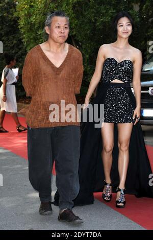 Il regista Kim Ki-duk e l'attrice Lee Eun-Woo arrivano al Casinò per la Photocall e la Conferenza Stampa 'Moebius' durante il 70° Festival Internazionale del Cinema di Venezia (Mostra), all'isola del Lido di Venezia, il 03 settembre 2013. Foto di Aurore Marechal/ABACAPRESS.COM Foto Stock