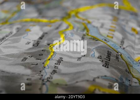 Dettaglio di una mappa stradale della scozia contrassegnata con testo Area marcatore Glenlyon Foto Stock