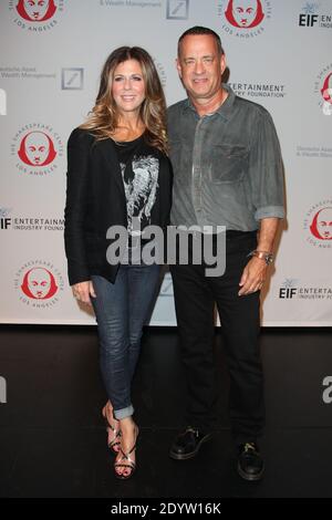 Rita Wilson e Tom Hanks partecipano al 23° annuale del Centro Shakespeare di Los Angeles, "Simply Shakespeare", tenutosi presso il Broad Stage di Santa Monica, Los Angeles, CA, USA il 25 settembre 2013. Foto di Krista Kennel/ABACAPRESS.COM Foto Stock