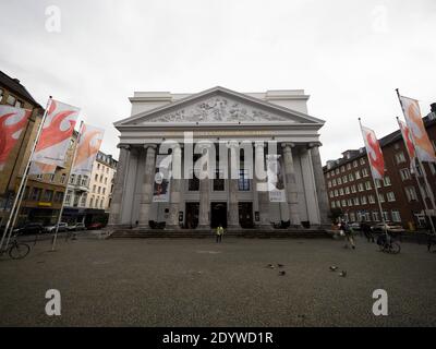 Facciata del Teatro Aachen a Aquisgrana Nord-Westfalia In Germania Foto Stock