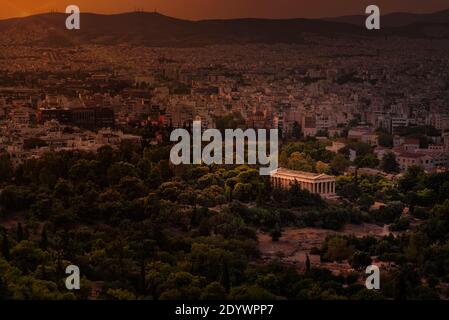 Atene - Tempio di Efesto dalla collina di Areopago Foto Stock