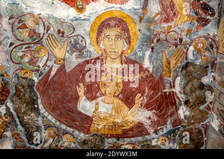 Un affresco con Gesù Cristo e Madre Maria all'interno della Chiesa rupestre del Monastero di Sumela, situato nella provincia di Trabzon, Turchia. Foto Stock