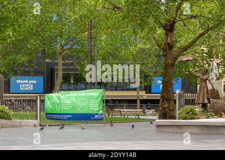 Londra, UK, 14 maggio 2020: Quasi vuota Leicester Square durante Lockdown Foto Stock