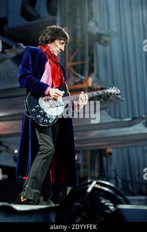 Le Rolling Stones in concerto al Don Valley Stadium di Sheffield, Regno Unito. 6 giugno 1999 Foto Stock