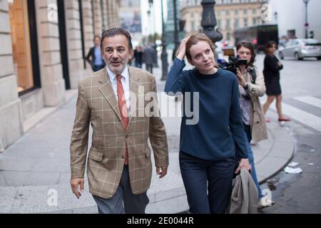 Ex Ministro dell'Ecologia e candidato dell'UMP per il sindaco di Parigi alle elezioni locali del 2014, Nathalie Kosciusko-Morizet aka NKM ha raffigurato insieme a Jean-Francois Legaret prima della visita di un gioiello derubato, il 4 ottobre 2013, a Parigi, Francia. Foto di Romain boe/ABACAPRESS.COM Foto Stock