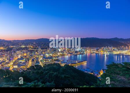 Tramonto vista aerea di Wellington, Nuova Zelanda Foto Stock