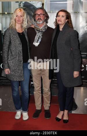 Sandrine Kiberlain, Martin Provost e Emmanuelle Devos alla prima del film Violette tenuto presso l'UGC Les Halles a Parigi, Francia, il 4 novembre 2013. Foto di Audrey Poree/ABACAPRESS.COM Foto Stock