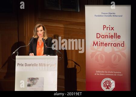 Valerie Trierweiler ha raffigurato di parlare durante la cerimonia 'Prix Danielle Mitterrand 2013', il 22 novembre 2013, a Parigi, Francia. Foto di Romain boe/ABACAPRESS.COM Foto Stock