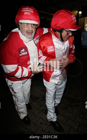 Guy Savoy e Christian Constant partecipano alla festa 'Grand Prix d'Amerique J-60' all'ippodromo di Vincennes, in Francia, il 26 novembre 2013. Foto Jerome Domine/ABACAPRESS.COM Foto Stock