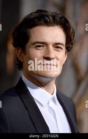 Orlando Bloom frequenta la prima di Warner Bros The Hobbit: The Desolation of Smaug al TCL Chinese Theatre di Los Angeles, CA, USA, il 2 dicembre 2013. Foto di Lionel Hahn/ABACAPRESS.COM Foto Stock