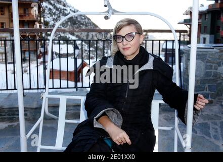 Il regista Jasmila Zbanic si pone durante la quinta edizione del Festival europeo del Cinema di Les Arcs, a Les Arcs, Alpi francesi, il 15 dicembre 2013. Foto di Patrick Bernard/ABACAPRESS.COM Foto Stock