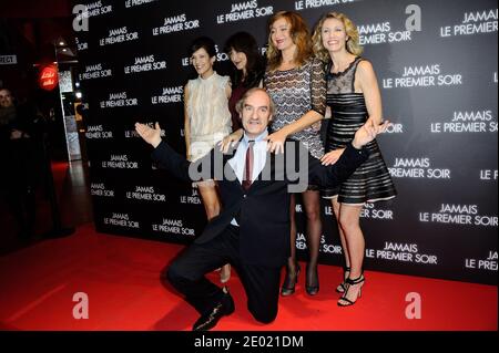 Melanie Doutey, direttore Melissa Drigeard, Julie Ferrier, Alexandra Lamy e Michel Vuillermoz, hanno partecipato alla prima Jamais le Premier Soir alla Gaumont Opera Capucines, Parigi, Francia, il 19 dicembre 2013. Foto di Aurore Marechal/ABACAPRESS.COM Foto Stock