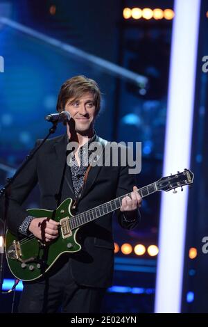 Thomas Dutronc lors de l'enregistrement de l'Edition 2013 du Telethon, Parigi, Francia, le 7 dicembre 2013. Foto di Max Colin/ABACAPRESS.COM Foto Stock