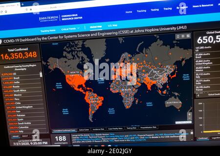 Sito web dell'Università di medicina di Johns Hopkins Coronavirus il 27 luglio 2020. Foto Stock