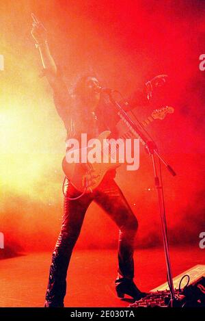 Yngwie Malmsteen si esibisce dal vivo in occasione del tour mondiale "scatenate la furia" del 2006 presso l'Enmore Theatre di Sydney, Australia, il 15 novembre 2006. Foto Stock
