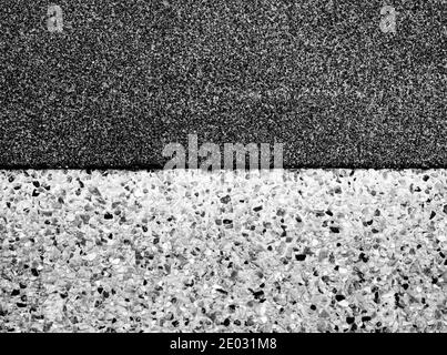 La diversa consistenza della superficie sul giunto del esposto pavimenti in finitura aggregata e pavimenti in marmo residuo Foto Stock