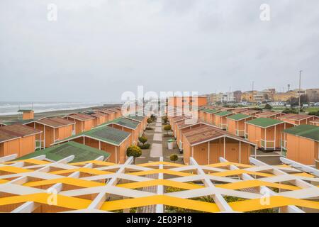 Una vista sul Lido di Ostia, alla periferia di Roma, Italia Foto Stock