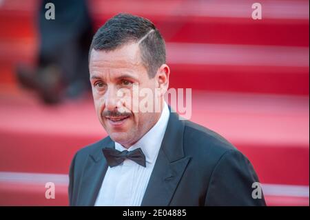 CANNES, FRANCIA - MAGGIO 21: L'attore STATUNITENSE Adam Sandler arriva per il film The Meyerowitz Stories in concorso al 70° Festival annuale del cinema di Cannes Foto Stock