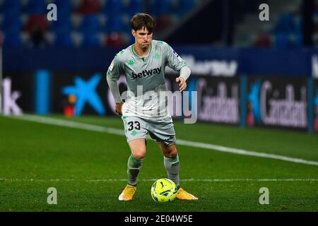 VALENCIA, SPAGNA - DICEMBRE 29: Juan Miranda di Real Betis durante la Liga Santander partita tra Levante UD e Real Betis a Ciutat de Valencia o Foto Stock