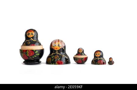 Bambole Matryoshka isolate su superficie bianca Foto Stock