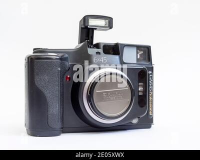 Fujifilm GA645 fotocamera professionale media con messa a fuoco automatica Foto Stock