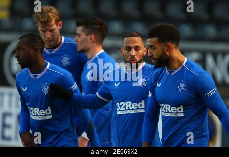 Paisley, Renfrewshire, Regno Unito. 30 dicembre 2020; St Mirren Park, Paisley, Renfrewshire, Scozia; Scottish Premiership Football, St Mirren vs Rangers; Kemar Roife of Rangers celebra dopo che ha reso 1-0 ai Rangers nel 26esimo minuto Credit: Action Plus Sports Images/Alamy Live News Foto Stock